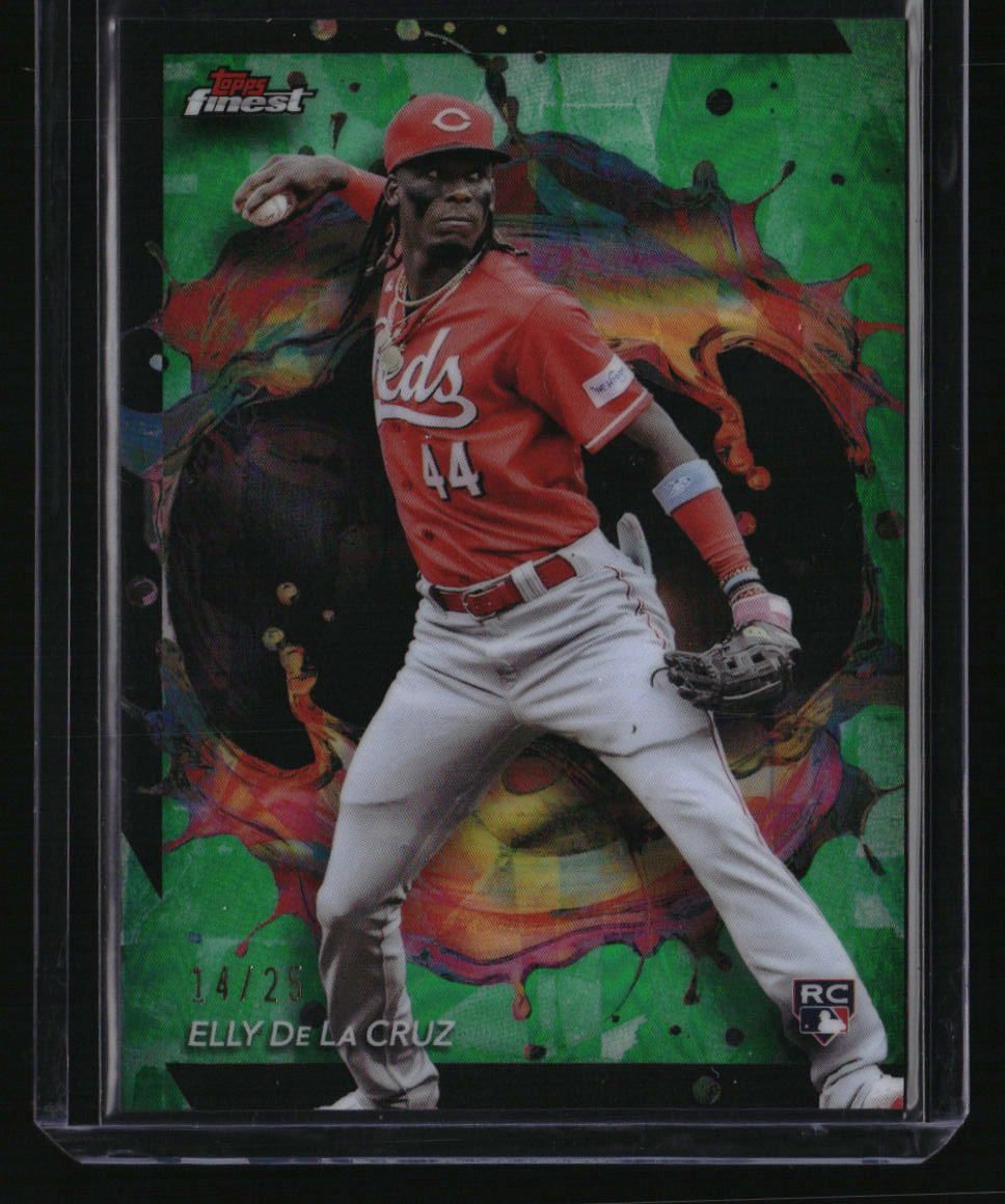 2024 Finest Elly De La Cruz Green Refractor #/25