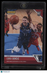 2018-19 Panini Instant NBA Luka Dončić 1/902 #902